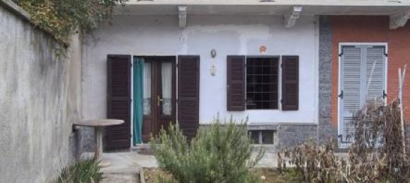 Дом с 3 комнатами в Лауриано, Италия № 146131 18