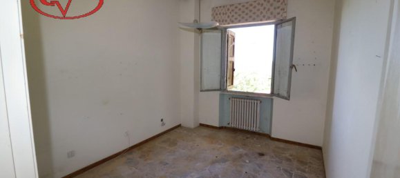 3-Zimmer Haus in Loro Ciuffenna, Italy, Nr. 231223 16