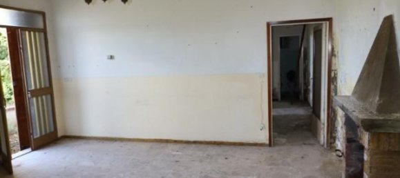 3-Zimmer Haus in Loro Ciuffenna, Italy, Nr. 231223 12