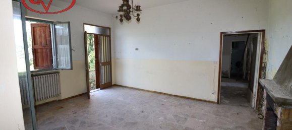 3-Zimmer Haus in Loro Ciuffenna, Italy, Nr. 231223 10