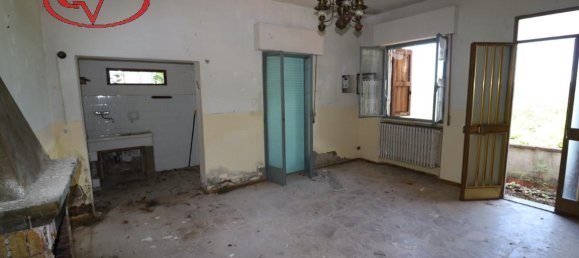 3-Zimmer Haus in Loro Ciuffenna, Italy, Nr. 231223 7