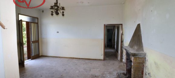 3-Zimmer Haus in Loro Ciuffenna, Italy, Nr. 231223 11