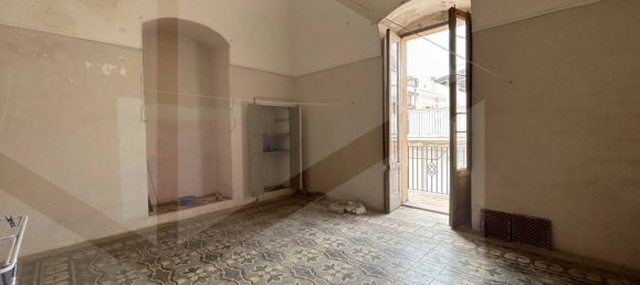 4-Zimmer Haus in Bitritto, Italy, Nr. 27767 10