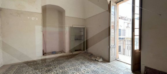 4-Zimmer Haus in Bitritto, Italy, Nr. 27767 11