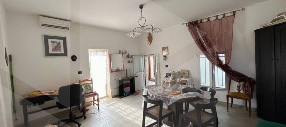 4-Zimmer Haus in Bitritto, Italy, Nr. 27767 31