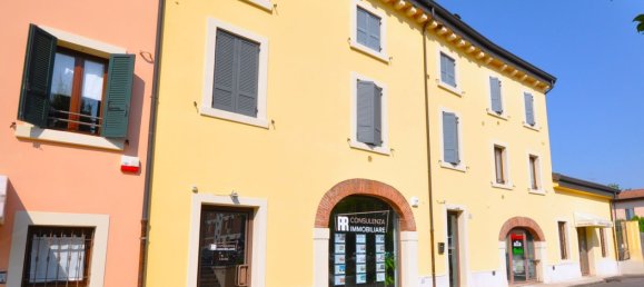 403m² Office in Verona, Italy No. 107499 9