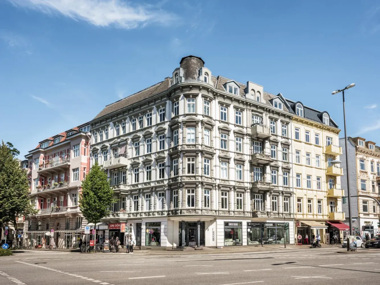 1520m² Building in Eimsbuttel, Germany No. 362887