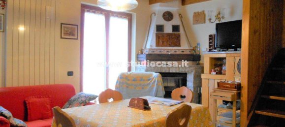 2 bedrooms Villa in Gromo, Italy No. 89642 3