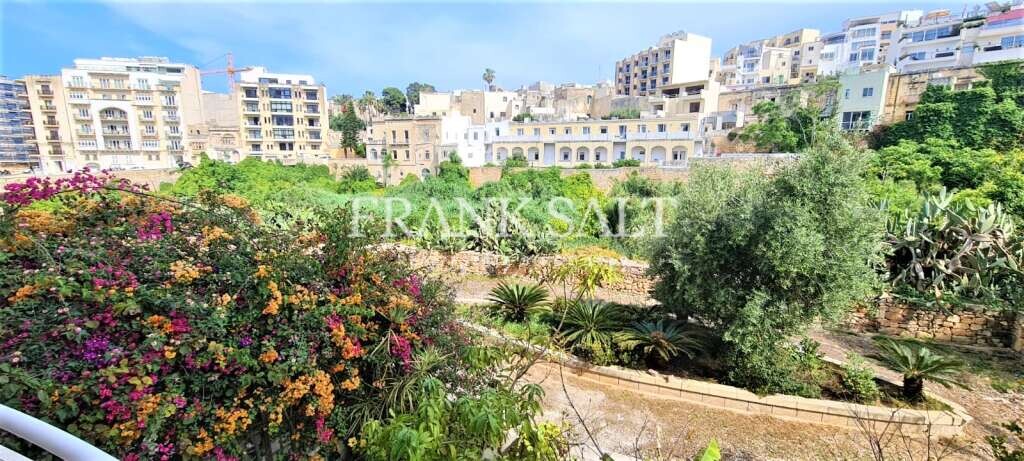 3 bedrooms Apartment in Saint Julian's, Malta No. 4879