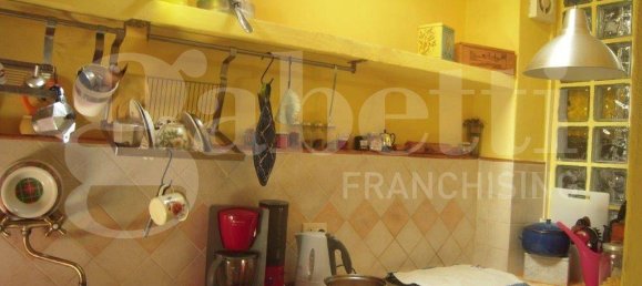 1 bedroom Apartment in Massa Marittima, Italy No. 76495 4