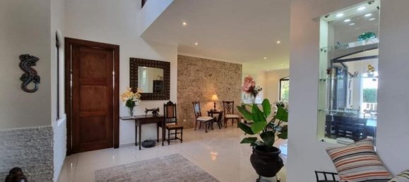 Дом с 4 спальнями в Санта-Ана, Коста-Рика № 793 2