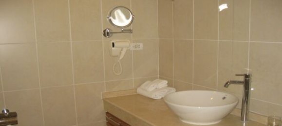 3 bedrooms Apartment in Hoan Kiem, Vietnam No. 5591 10