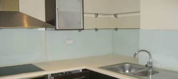 3 bedrooms Apartment in Hoan Kiem, Vietnam No. 5591 5