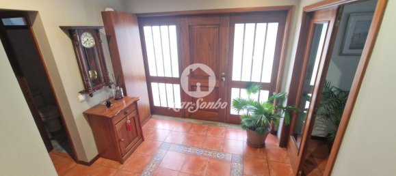 4 bedrooms Townhouse in Maia, Portugal No. 108021 8