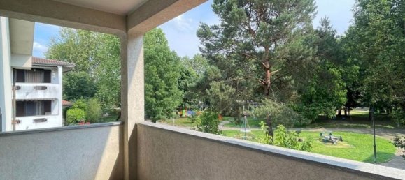 Casa T5 em Mede, Italy N.º 360870 11