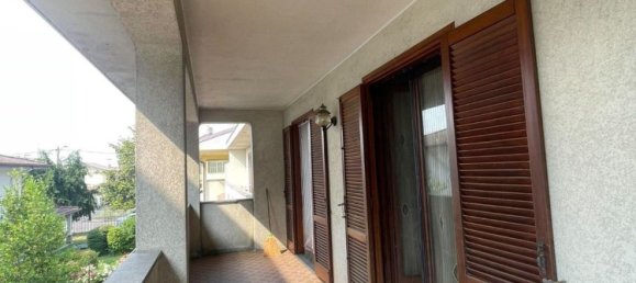 Casa T5 em Mede, Italy N.º 360870 10