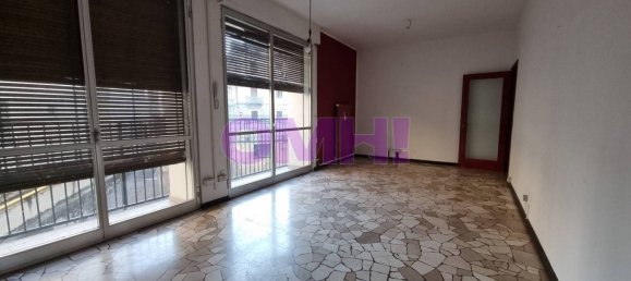 1غرفة مكتب في Gallarate, Italy رقم 145621 16