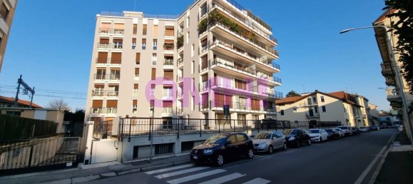 1غرفة مكتب في Gallarate, Italy رقم 145621 3