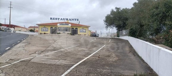 Коммерческая недвижимость 423м² в Синтра, Португалия № 182679 2