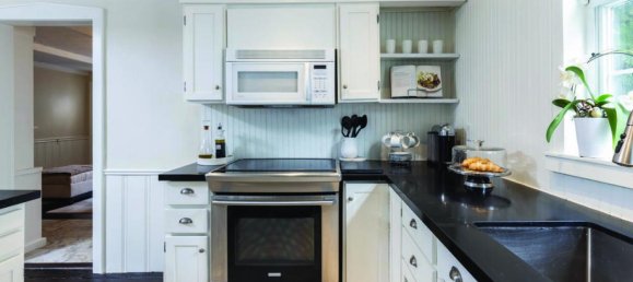 4 bedrooms House in Niagara-on-the-Lake, Canada No. 997 11