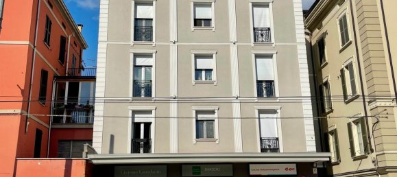 3 rooms Duplex in Parma, Italy No. 114372 24