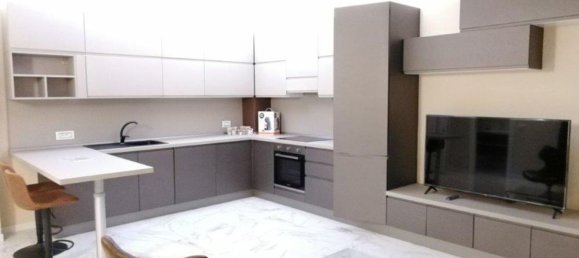 3 rooms Duplex in Parma, Italy No. 114372 6