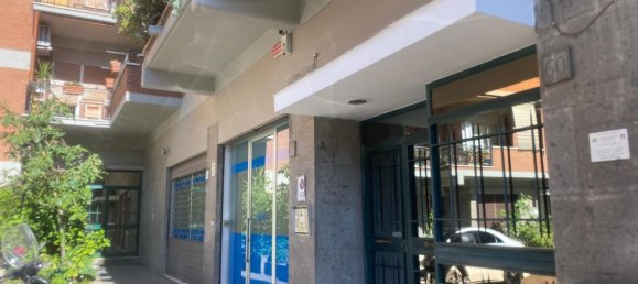 Apartamento de 2 dormitorios en Rome, Italy No. 374487 5