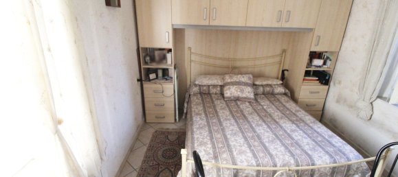 4-salle Duplex à Rescaldina, Italy No. 259088 6