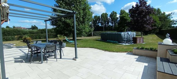 Дом с 4 спальнями в Майен, Франция № 360519 2