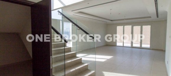 4 Schlafzimmer Villa in Al Barsha, UAE, Nr. 1147 3