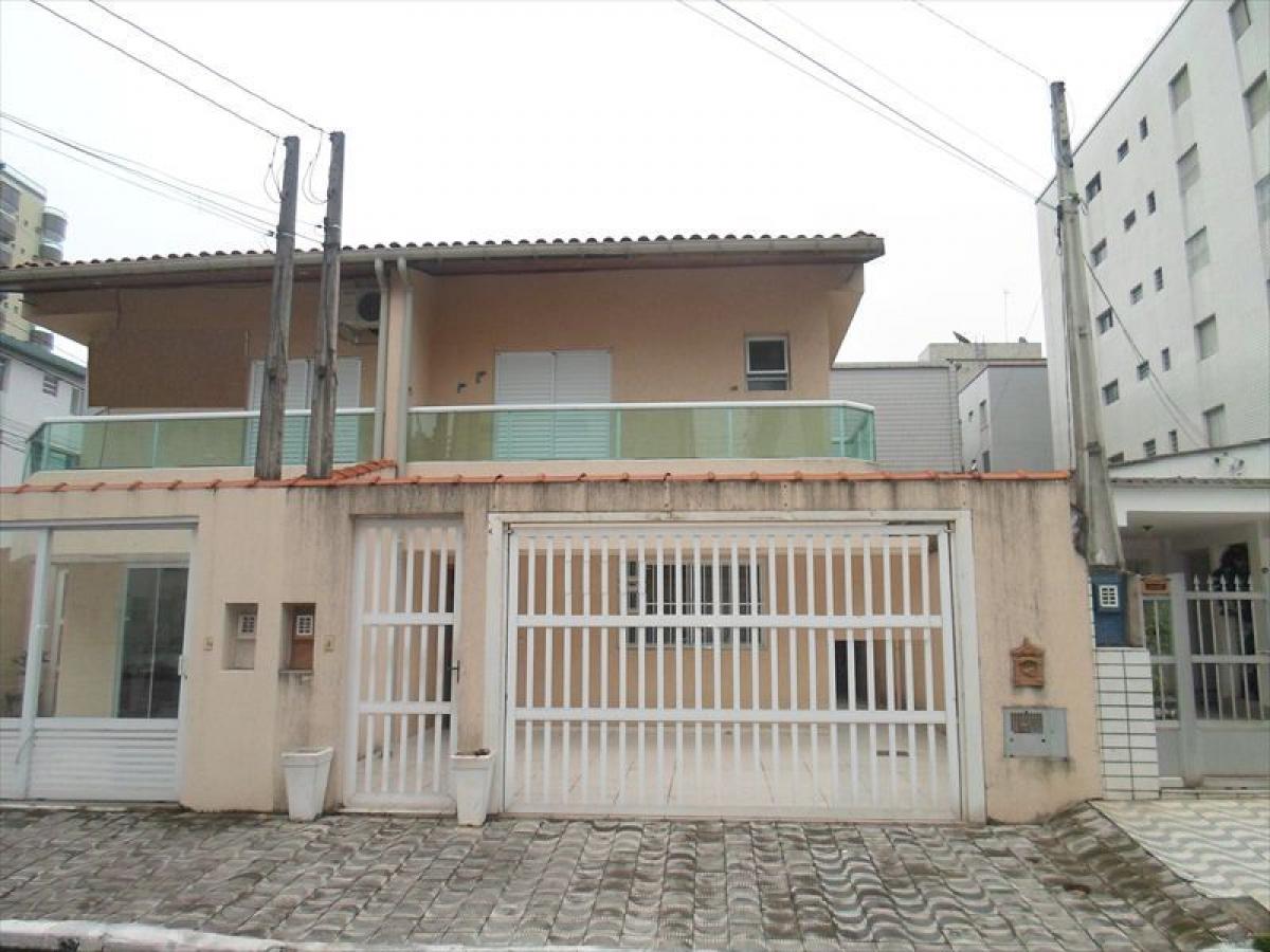 3 bedrooms House in Sao Paulo, Brazil No. 444126