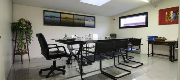 3 غرف نوم شقة في Montechiarugolo, Italy رقم 64254 17