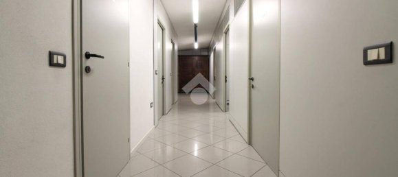 3 غرف نوم شقة في Montechiarugolo, Italy رقم 64254 12