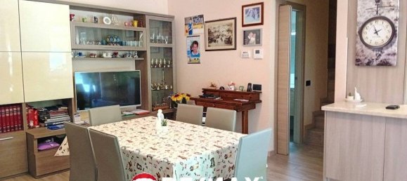 Apartamento de 2 dormitorios en Solbiate Arno, Italy No. 288824 2