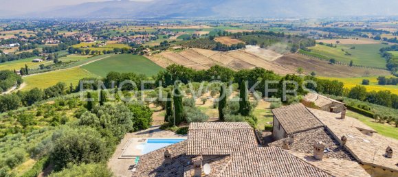 Casa de 8 dormitorios en Spoleto, Italy No. 131316 13