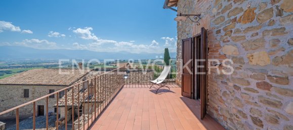 Casa de 8 dormitorios en Spoleto, Italy No. 131316 32