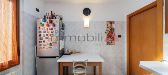 2 rooms Apartment in Monza, Italy No. 40871 14