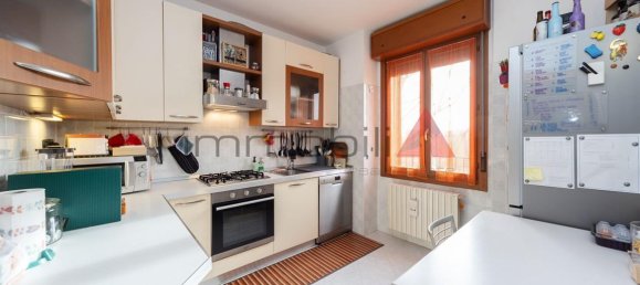 2 rooms Apartment in Monza, Italy No. 40871 10