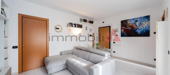 2 rooms Apartment in Monza, Italy No. 40871 6