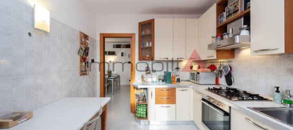 2 rooms Apartment in Monza, Italy No. 40871 12
