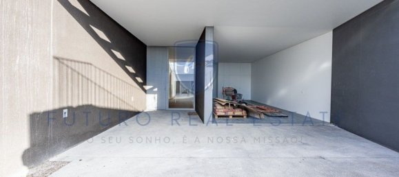 3 bedrooms House in Funchal, Portugal No. 18963 41