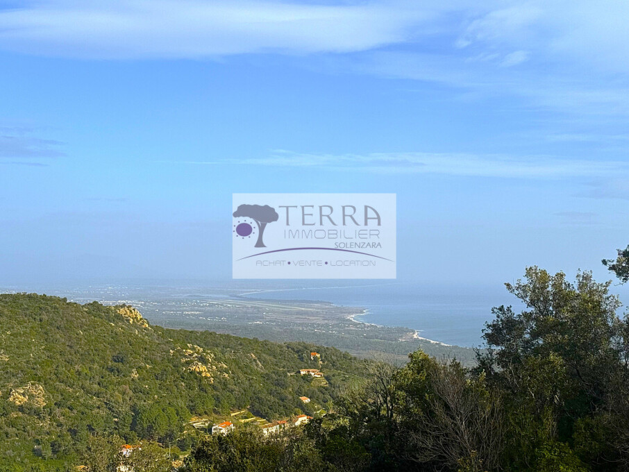 Terreno em Sari-Solenzara, France 2600 m² N.º 247740