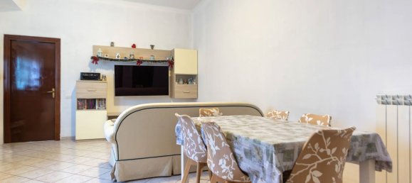 Apartamento de 3 divisões em Gallicano nel Lazio, Italy N.º 215019 14