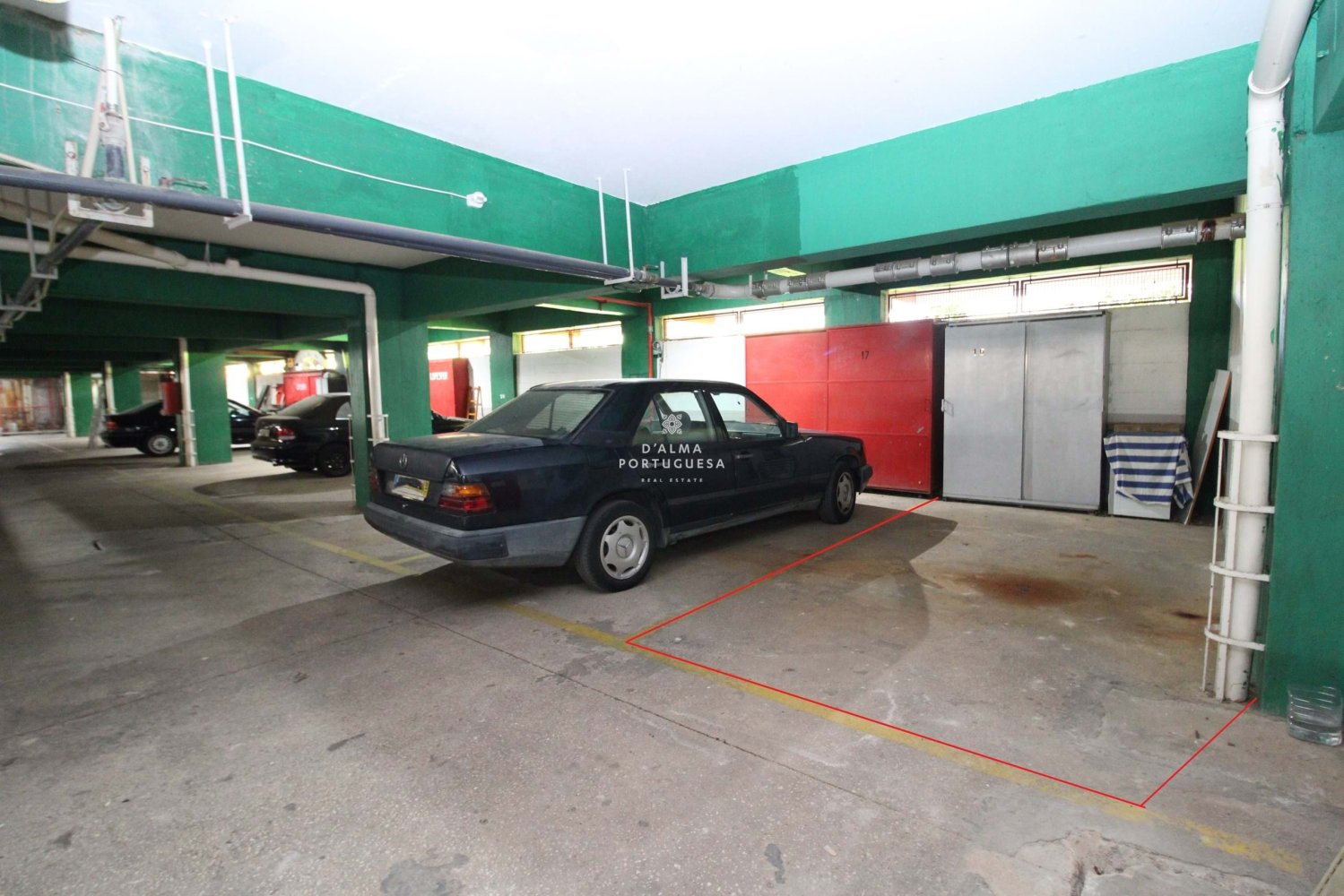 Parking à Albufeira, Portugal 73m² No. 190491