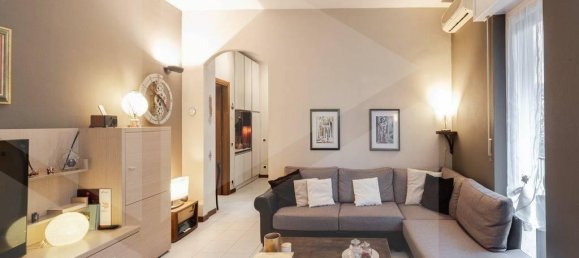 3-salle Appartement à Monza, Italy No. 26298 2