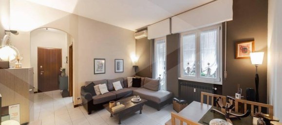 3-salle Appartement à Monza, Italy No. 26298 18