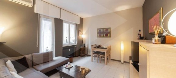 3-salle Appartement à Monza, Italy No. 26298 15