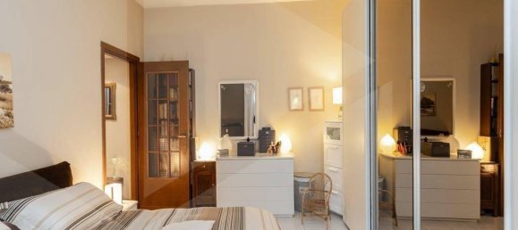 3-salle Appartement à Monza, Italy No. 26298 70