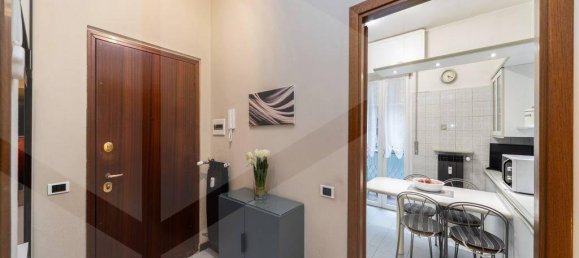 3-salle Appartement à Monza, Italy No. 26298 63