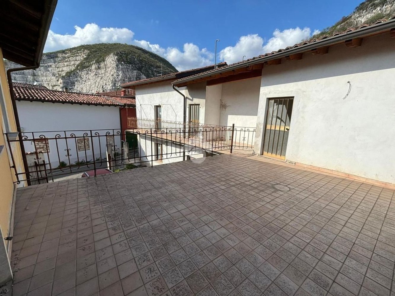 Villa de 4 dormitorios en Rezzato, Italy No. 365346